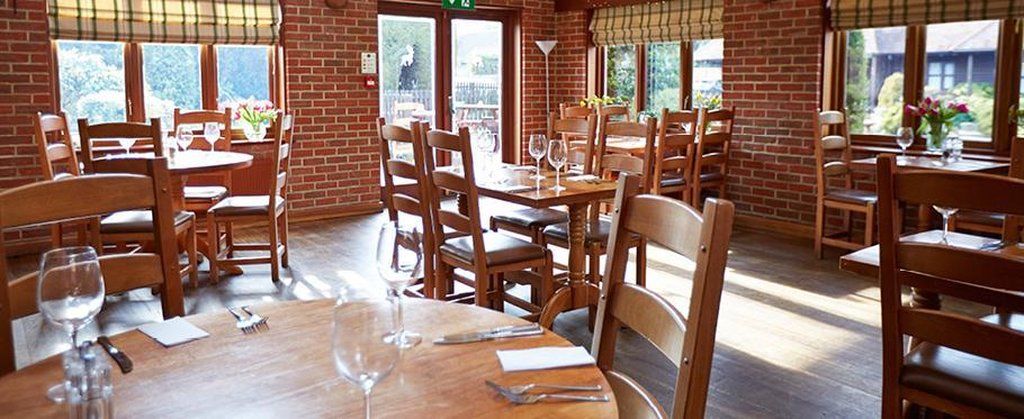Hotel White Hart By Chef & Brewer Collection à Chalfont St Giles Restaurant photo